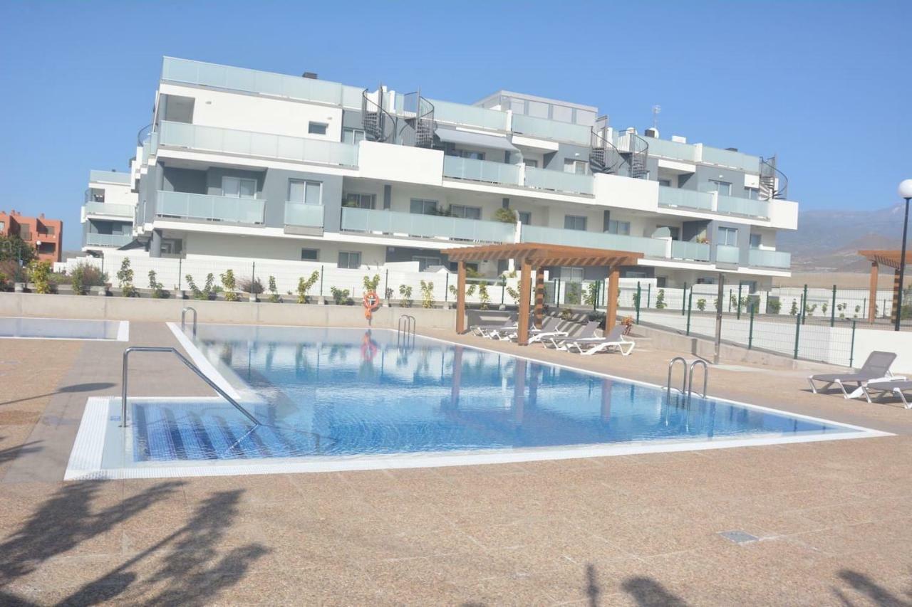 New And Cosy Apartment - 4 Min Walk From The Beach - La Tejita - El Medano غراناديا دي أبونا المظهر الخارجي الصورة